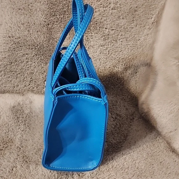 Telfar Mini Bag in Cyan Blue - Picture 4 of 8